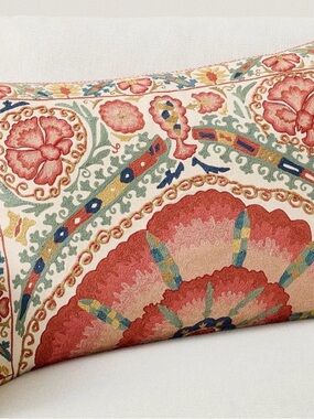 Pottery Barn Paige Suzani Embroidered Lumbar Pillow Cover 16” x 26”